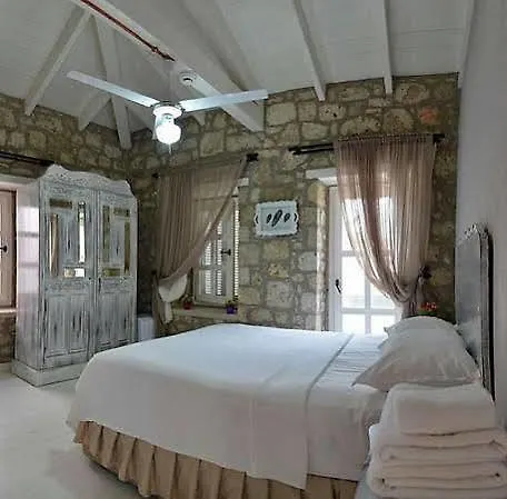 ألاتشاتي Simira Hotel